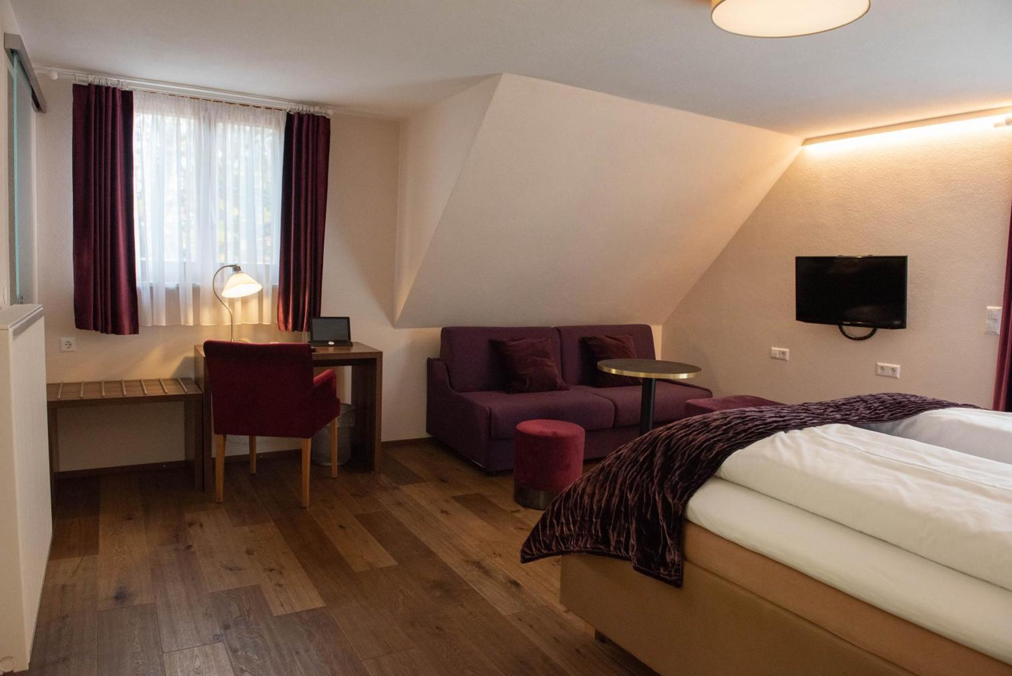 Boutique - Hotel Zum Schloss 阿姆特采尔 外观 照片