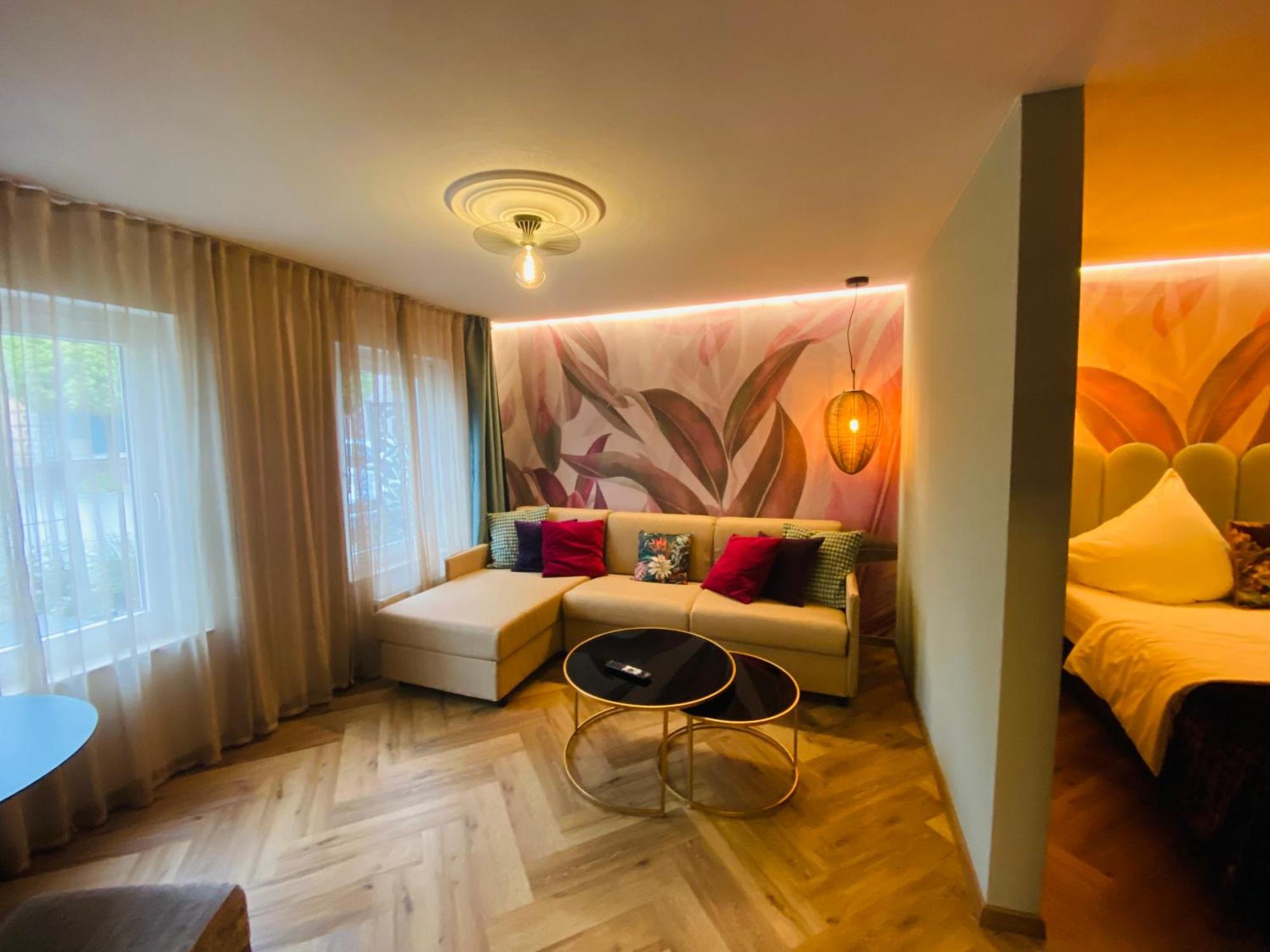 Boutique - Hotel Zum Schloss 阿姆特采尔 外观 照片