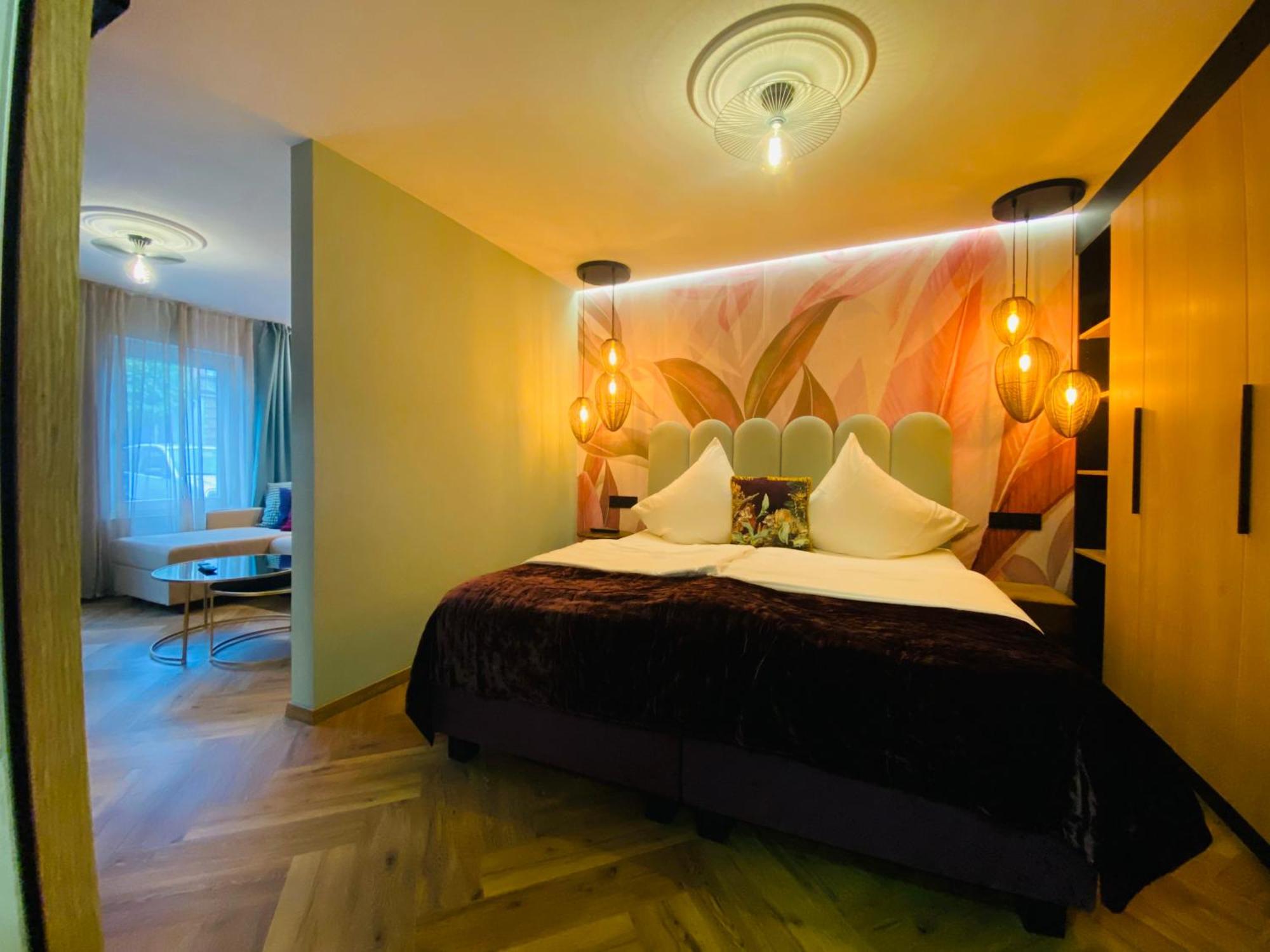 Boutique - Hotel Zum Schloss 阿姆特采尔 外观 照片