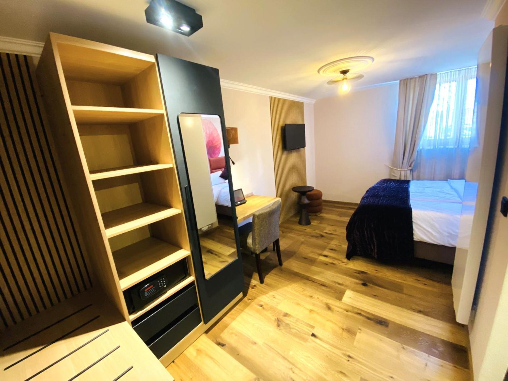 Boutique - Hotel Zum Schloss 阿姆特采尔 外观 照片
