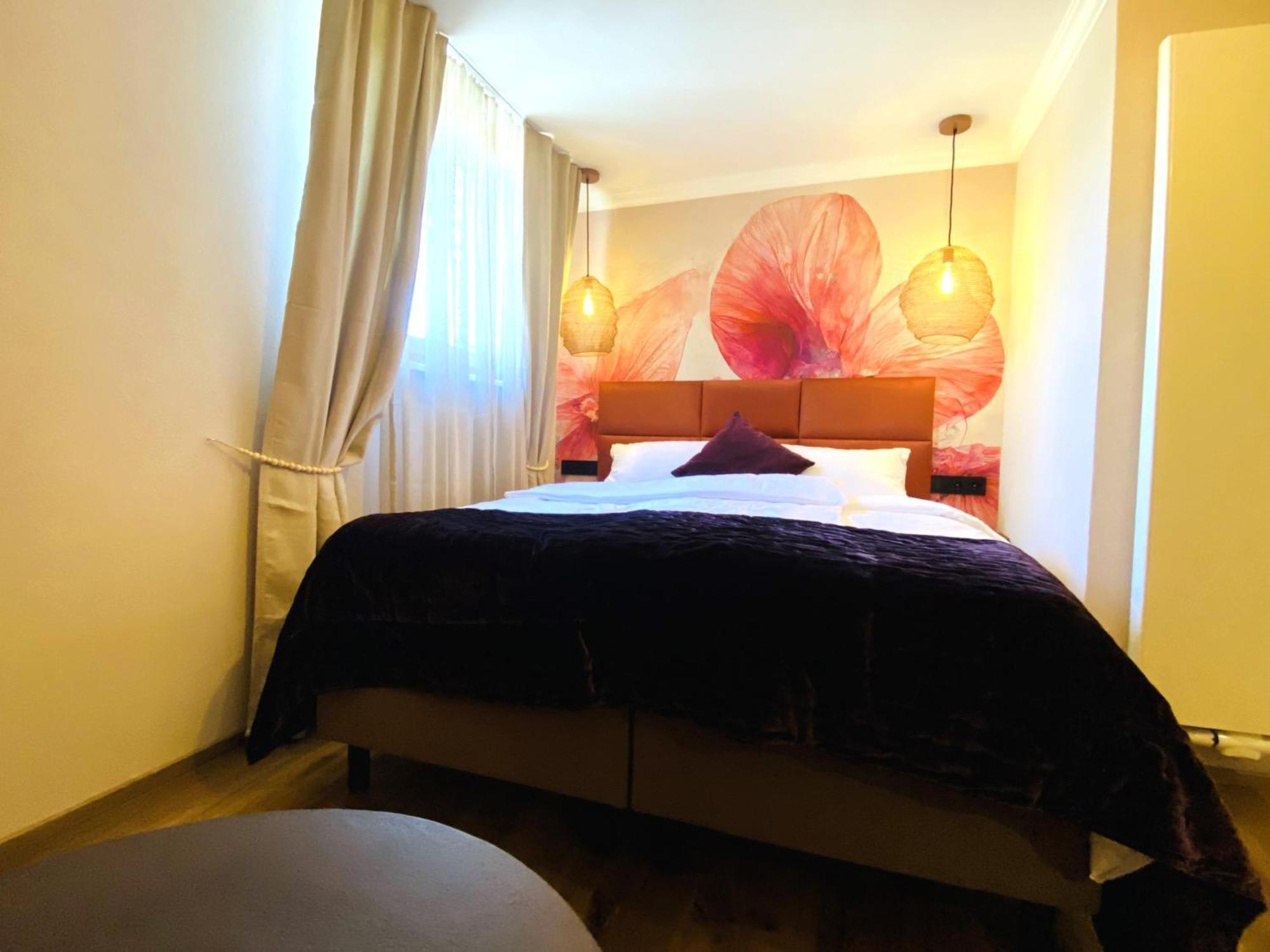 Boutique - Hotel Zum Schloss 阿姆特采尔 外观 照片