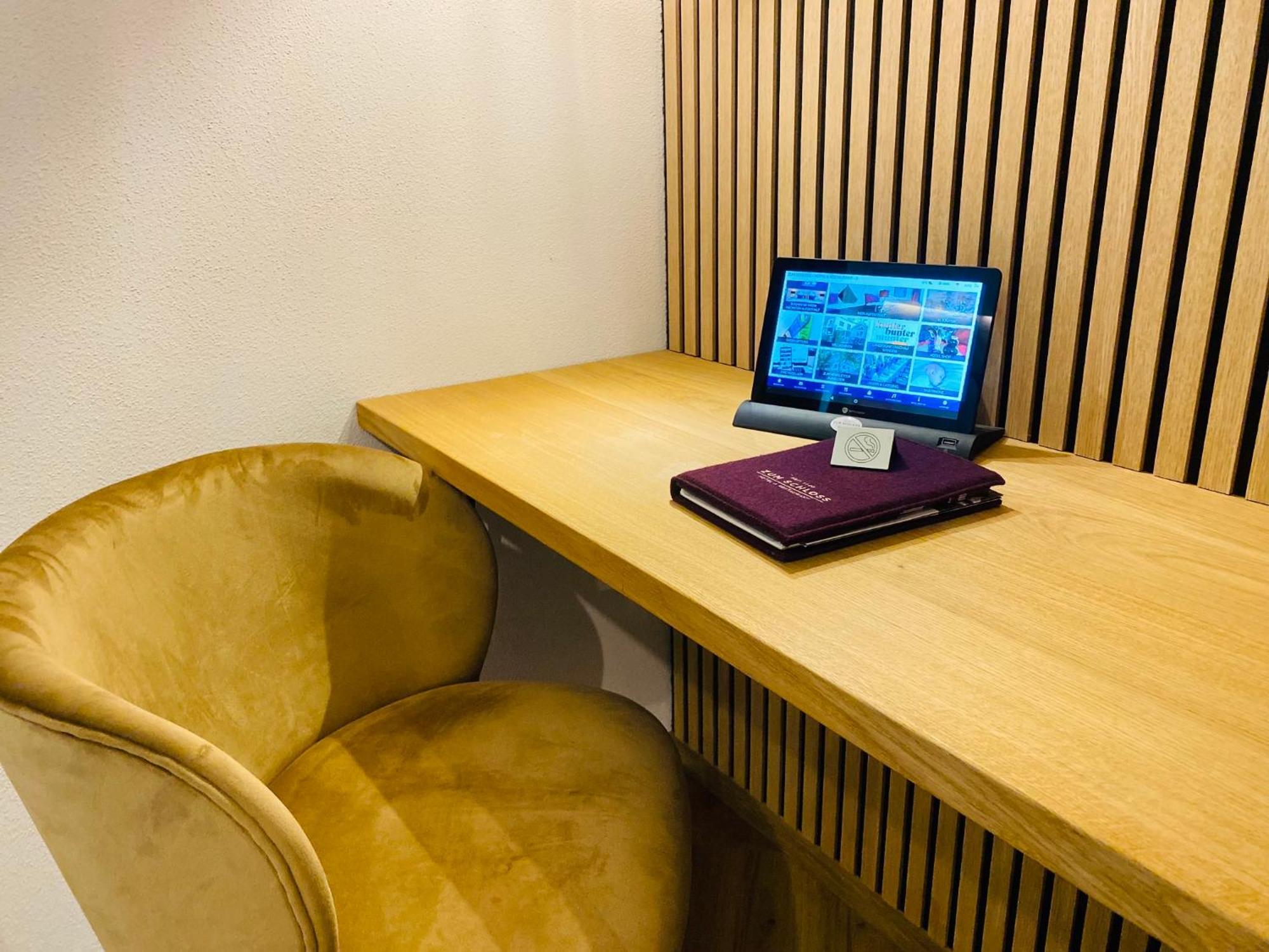 Boutique - Hotel Zum Schloss 阿姆特采尔 外观 照片