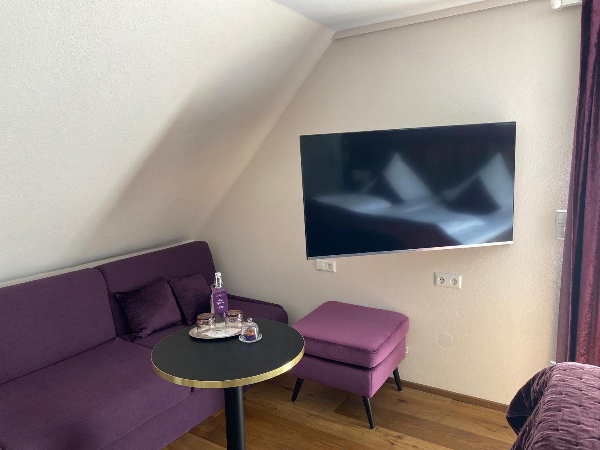 Boutique - Hotel Zum Schloss 阿姆特采尔 外观 照片