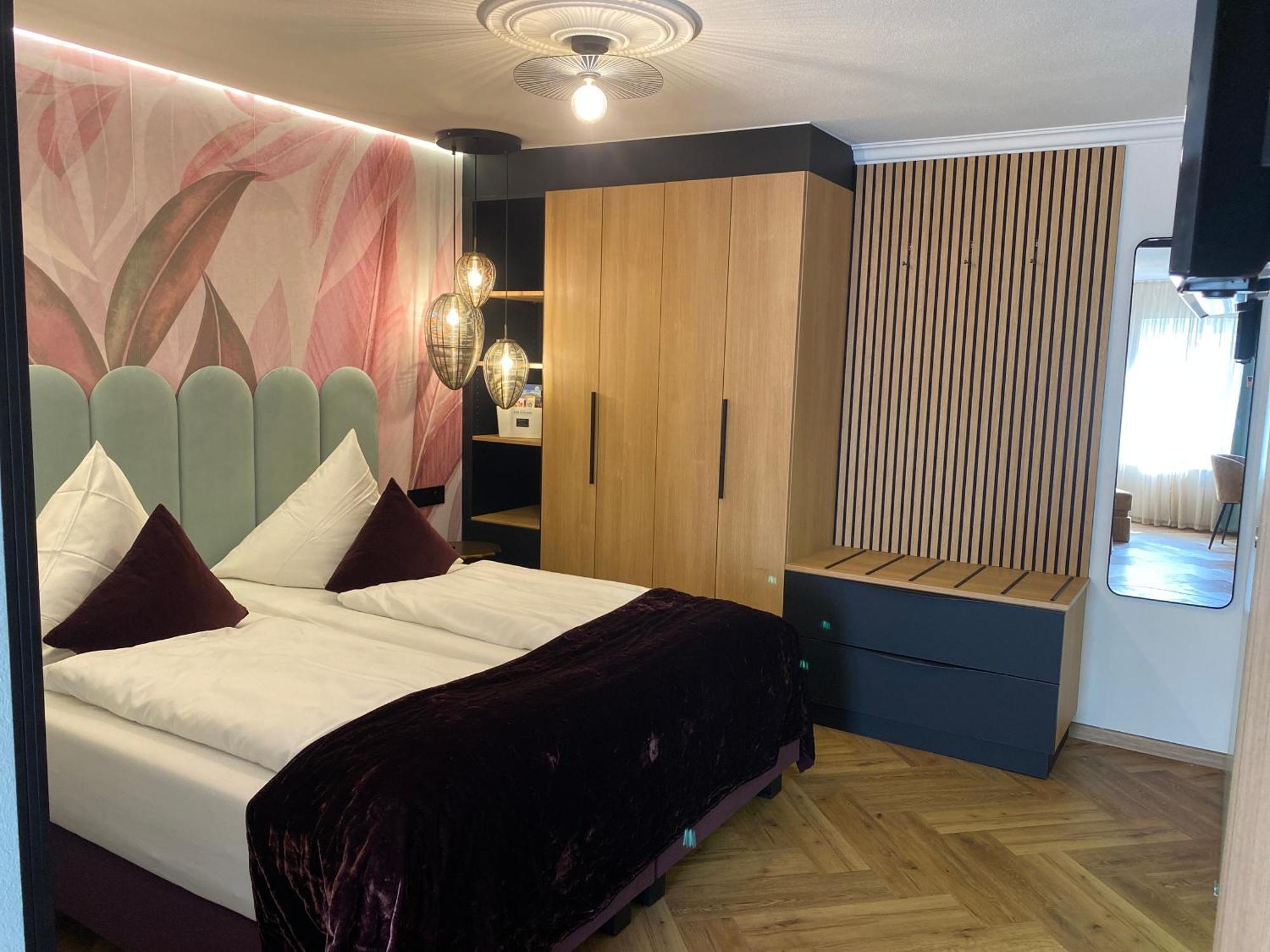 Boutique - Hotel Zum Schloss 阿姆特采尔 外观 照片