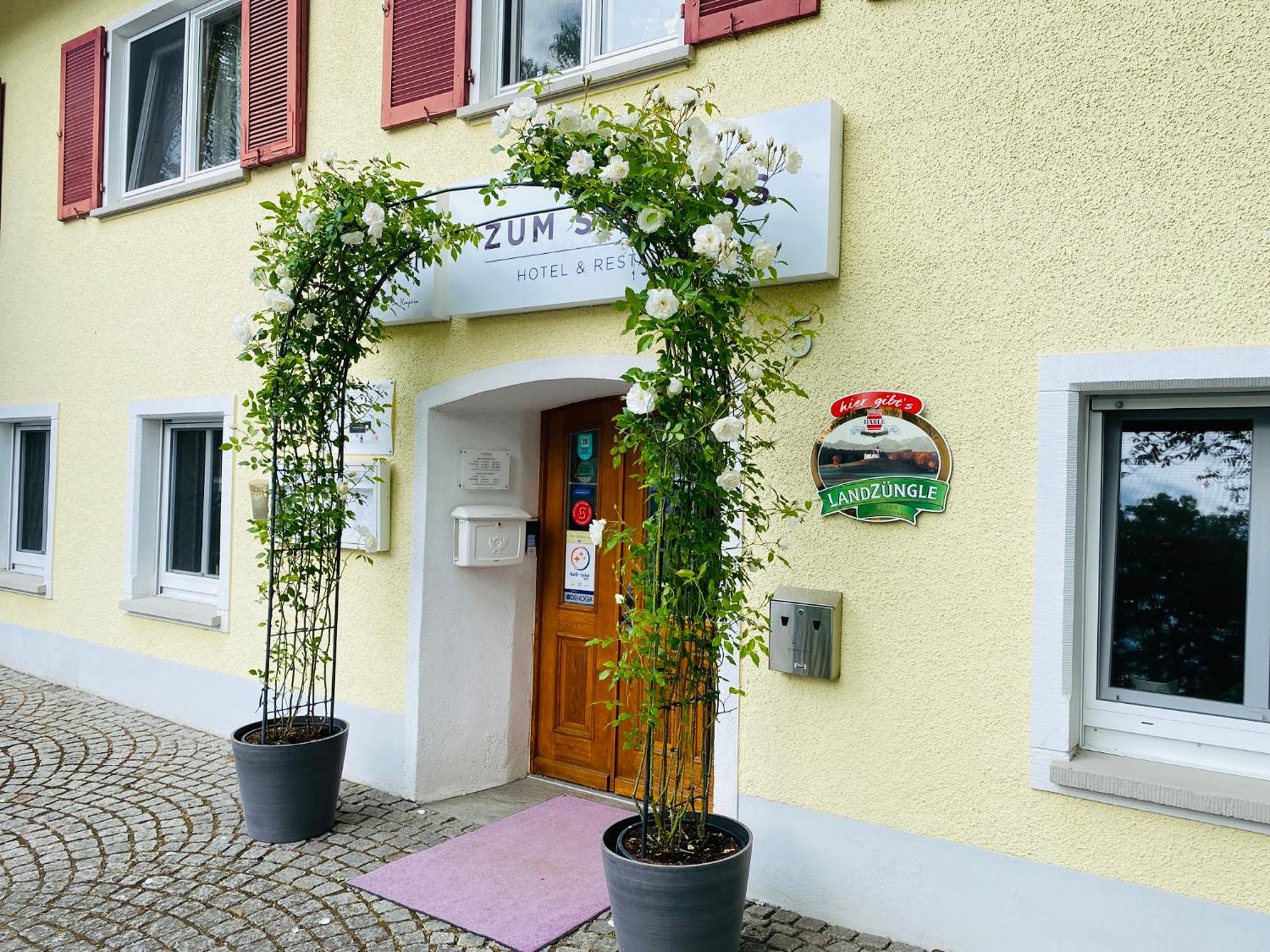 Boutique - Hotel Zum Schloss 阿姆特采尔 外观 照片